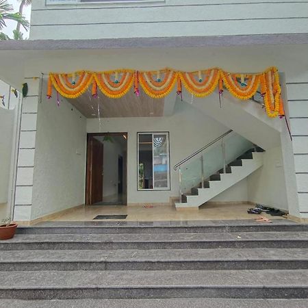 Villa Atharva Thāl Extérieur photo